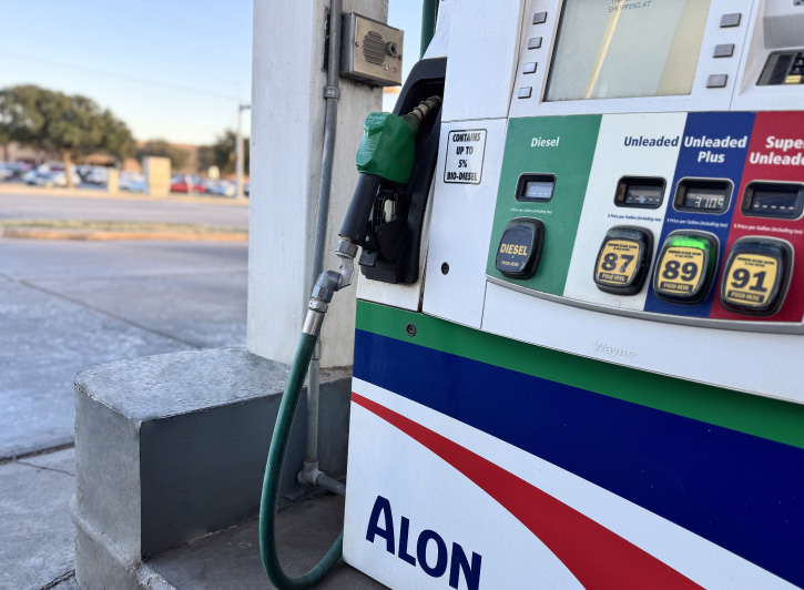 Alon Diesel Pump shot-retouched